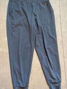 GapFit Studio High Rise Joggers PowerYou Light Gray Size M 26” Inseam